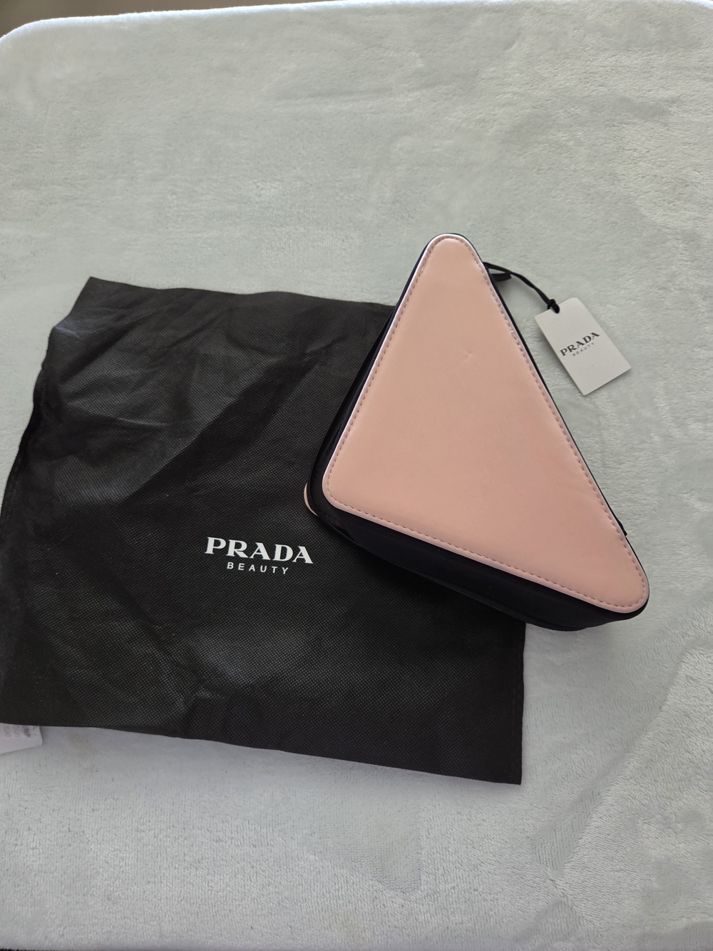 Prada Beauty Pink Triangle Cosmetic Pouch NEW IN DUSTBAG 9 X 5 X 2 INCH - Picture 6 of 7